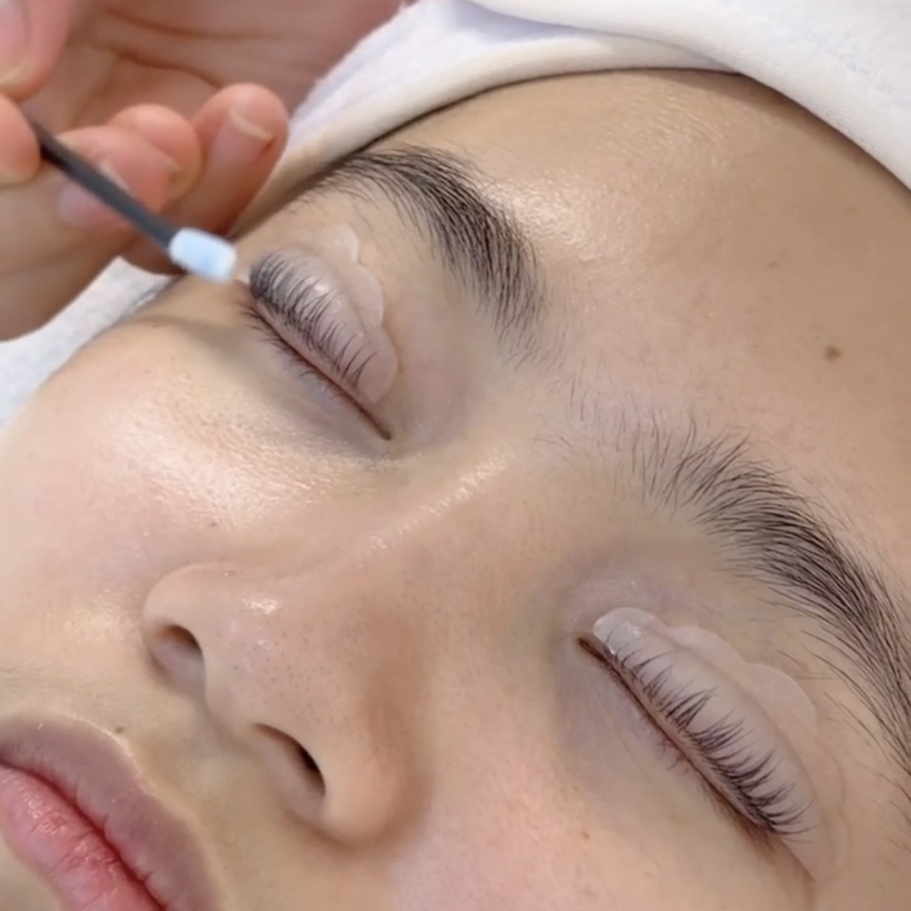 角蛋白睫毛提升烫与眉毛定型课程